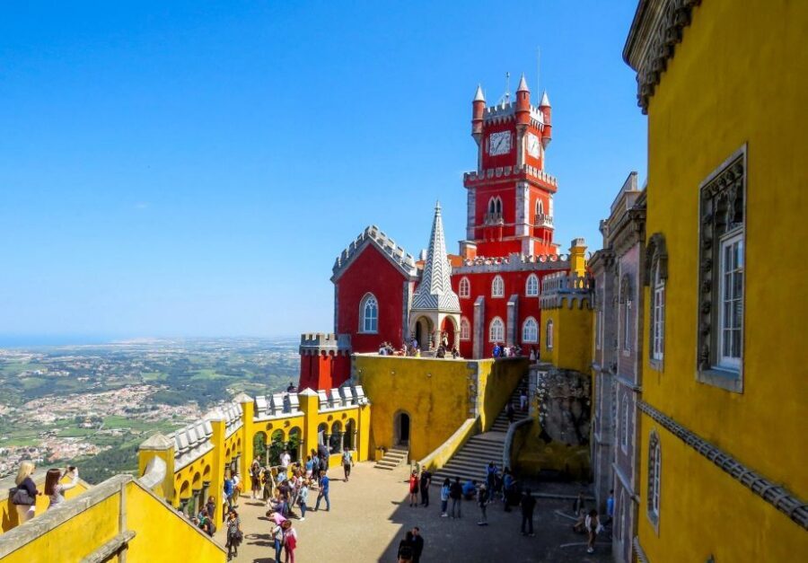 Lisbon: Sintra, Pena Palace, Cabo Roca Coast & Cascais Tour - Key things to know before you go