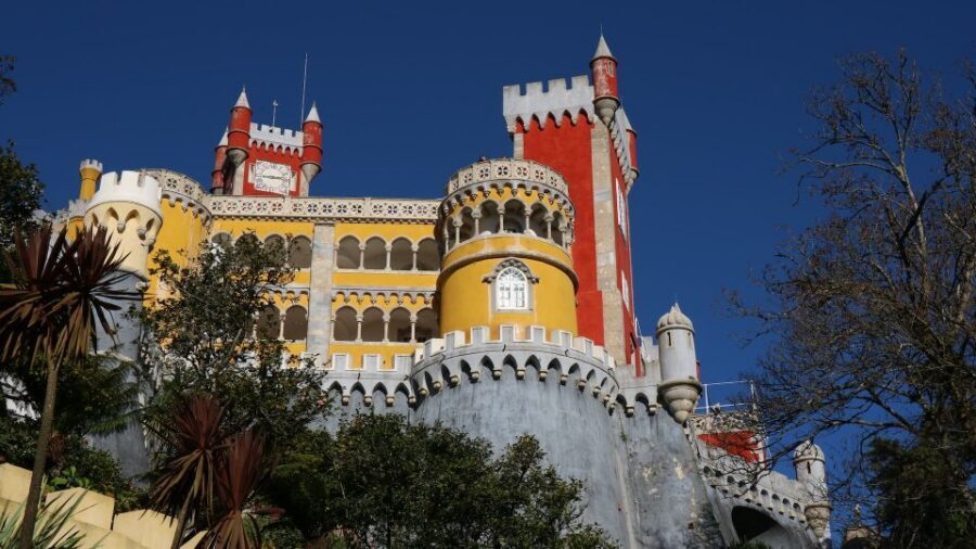 Lisbon: Sintra, Pena Palace, Cabo Roca Coast & Cascais Tour - Who should book this tour (and who might want a different plan)