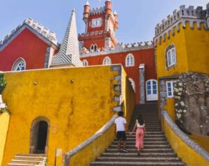 Lisbon: Sintra, Pena, Regaleira, Cabo da Roca & Cascais Tour - Sintra Village and the quick orientation you’ll thank yourself for