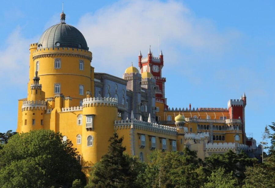 Lisbon: Sintra, Pena, Regaleira, Cabo Roca, Cascais Day Tour - Who this tour is for (and who should skip it)
