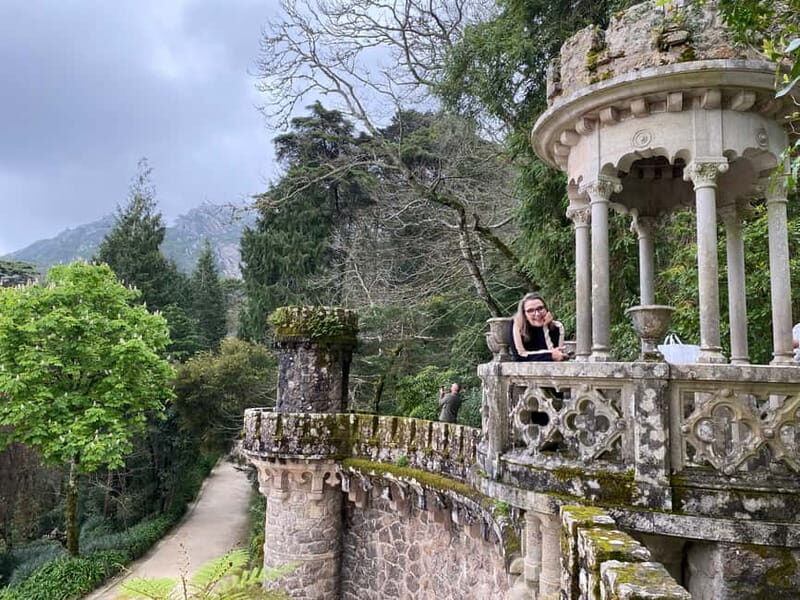 Lisbon: Sintra Tour with Pena Palace and Quinta da Regaleira - Estoril: short pass-by, not a full stop