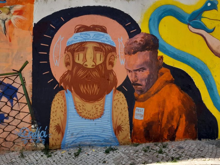 Lisbon Street Art Lovers Walk - How the guide turns graffiti into city history