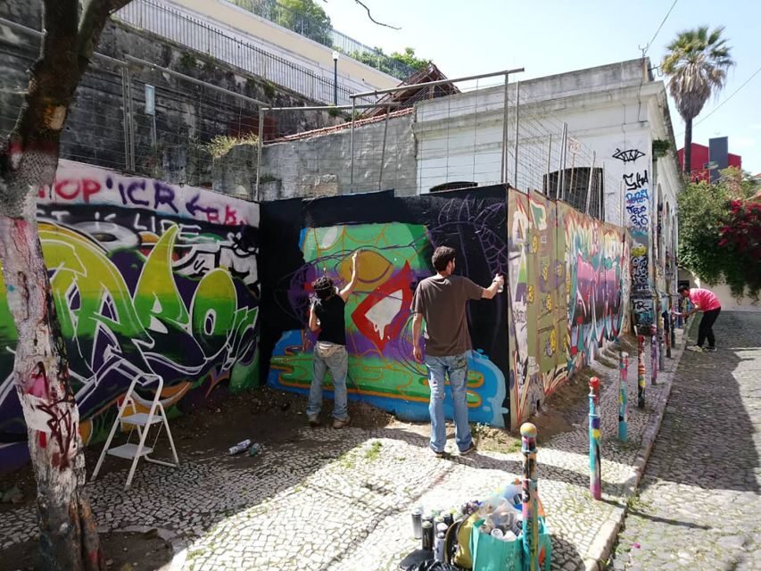 Lisbon: Street Art Walk - Street art Lisbon in 3 hours: what this walk is really good at