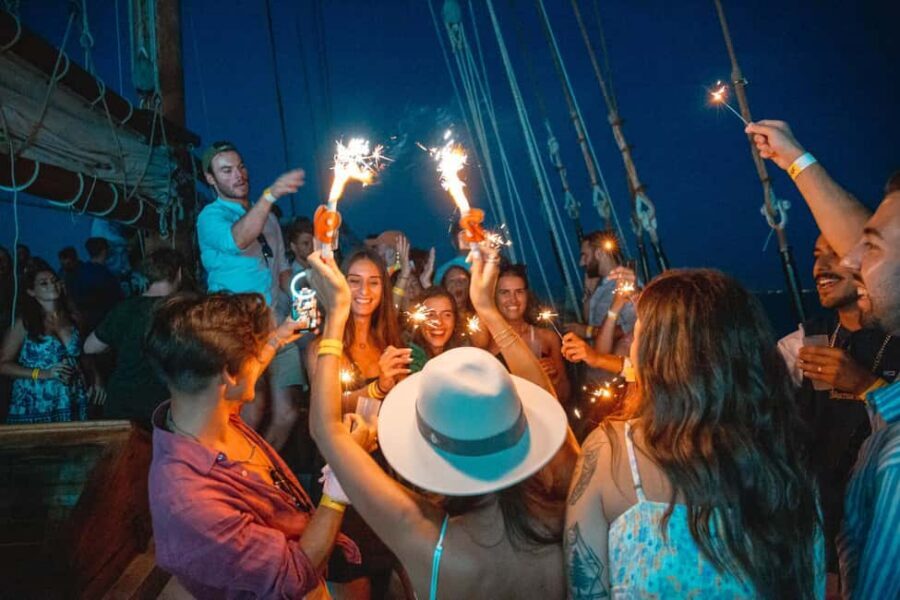 Lisbon: Sunset Boat Party with Live DJ and Night Club Entry - Key things that make this Lisbon boat party worth your time