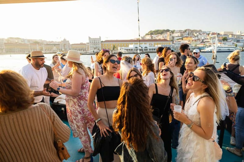 Lisbon: Sunset Boat Tour with Music and Drinks - Should You Book the Lisbon Sunset Boat Tour?