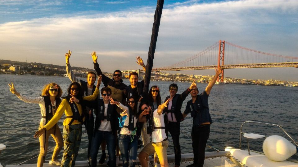 Lisbon: Sunset Cruise With Drinks on Spacious Yacht - Key highlights to look for on this cruise