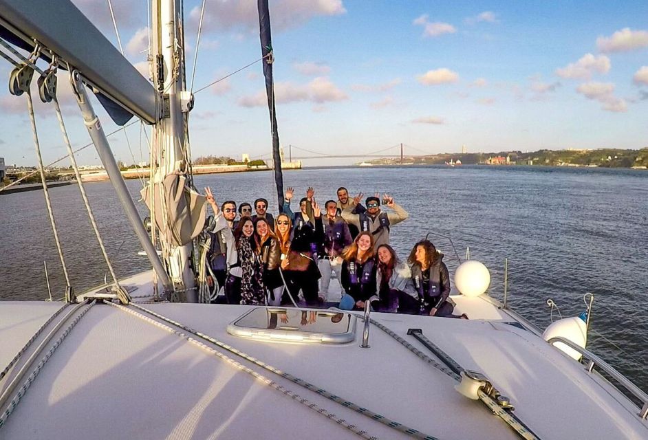 Lisbon: Sunset Cruise With Drinks on Spacious Yacht - Champalimaud Foundation and the Lisbon arts stretch: modern architecture, same golden light
