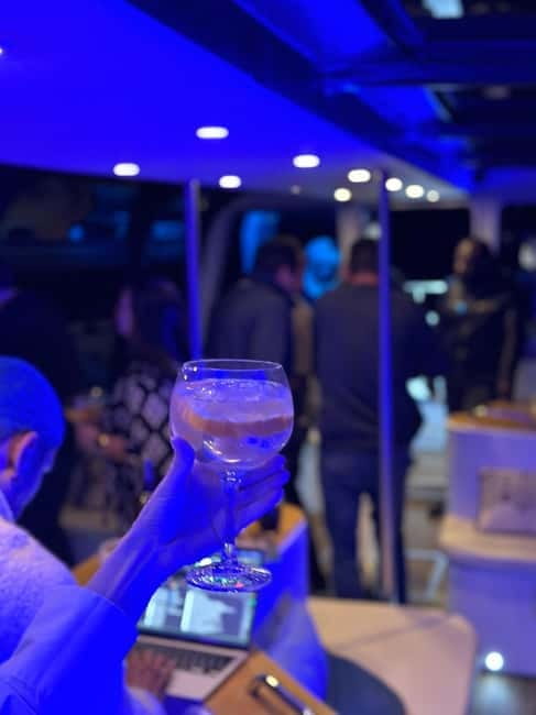 Lisbon: Sunset/Night Boat Party with Open Bar, Snacks & DJ - Practical Tips So Your Evening Goes Smooth