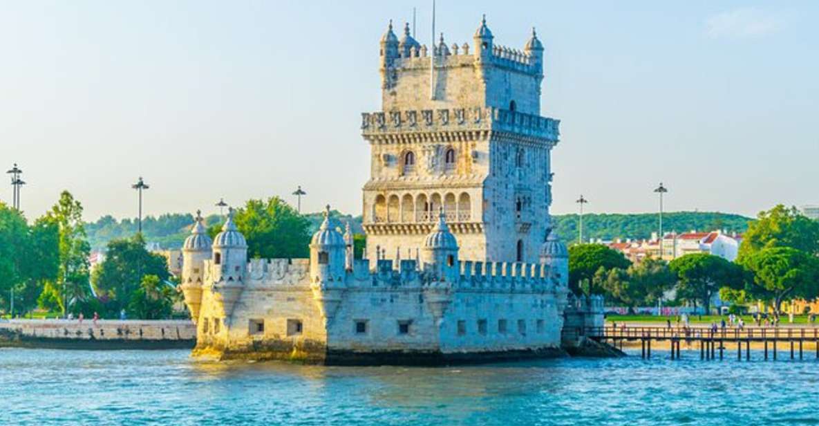 Lisbon: Sunset Sailing Boat Cruise with Wine - Getting to the boat: Doca de Santo Amaro, Gate 1