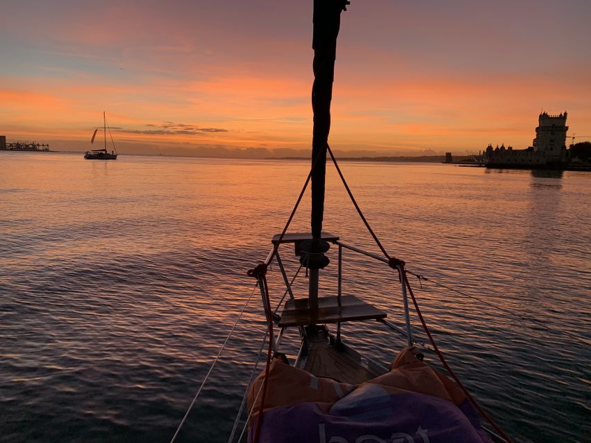 Lisbon: Sunset Sailing Cruise with Wine - What you’ll actually see: waterfront palaces, bridges, Belém Tower, and the Jesus statue