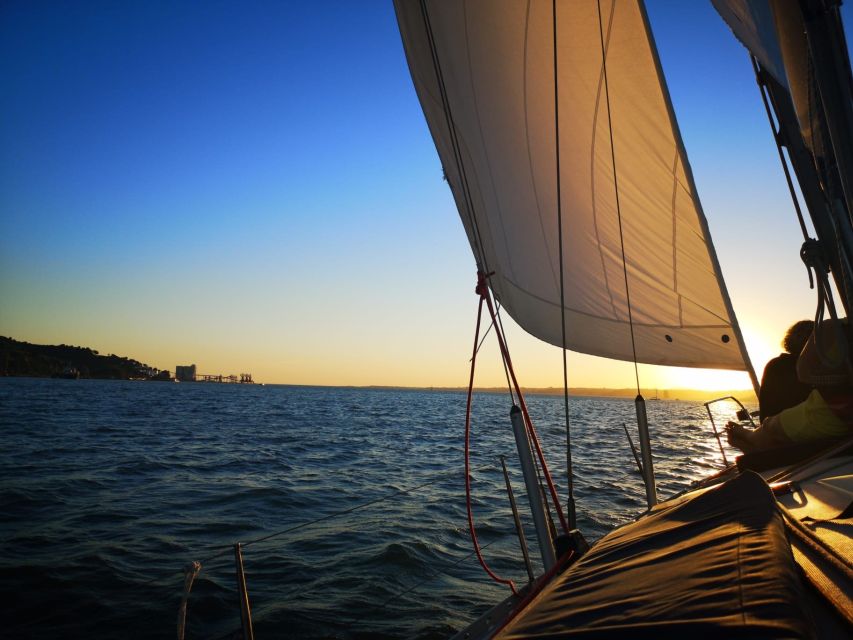 Lisbon: Sunset Sailing with Portuguese Wine and History - Back Toward Commerce Square: Watching Lisbon Breathe in Two Hours