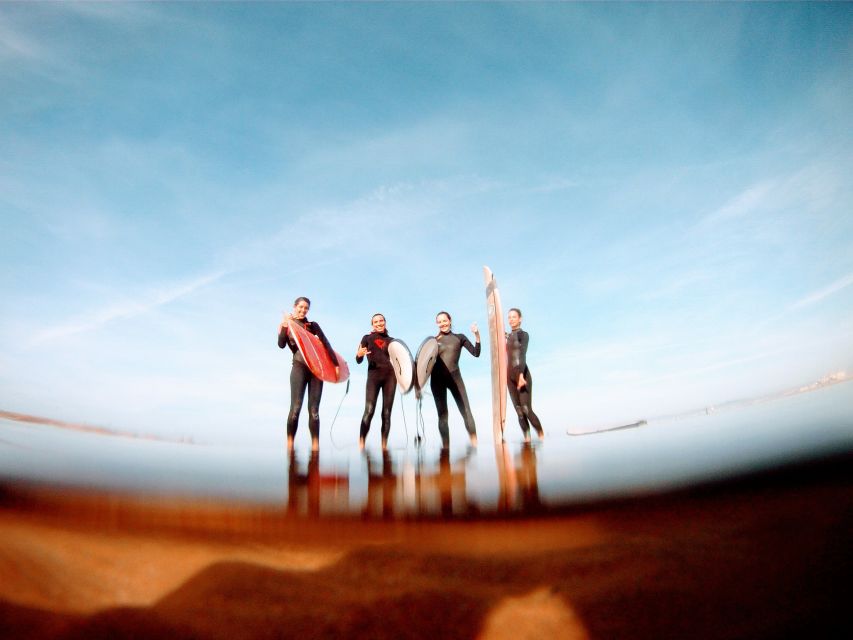 Lisbon Surf Experience - Instructors and group energy: what to expect from the coaching