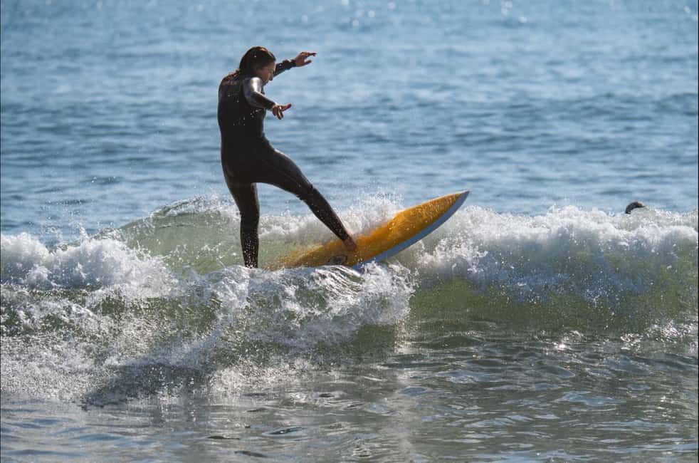Lisbon Surf Guide - Surf class & Pick Up - The quiet bonus: Portuguese surf culture while you learn