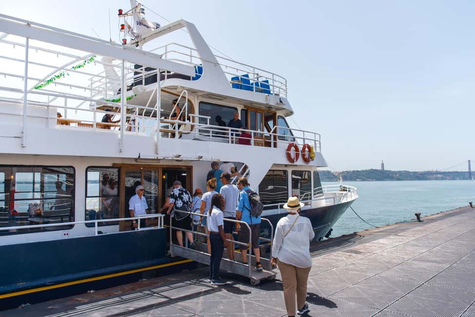 Lisbon: Tagus River Boat Tour with One Drink Included - Should you book this Lisbon river cruise?