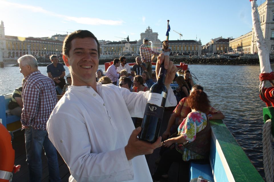 Lisbon: Tagus River Sunset Cruise in a Traditional Vessel - Where your Tagus sunset cruise starts at Terreiro do Paço