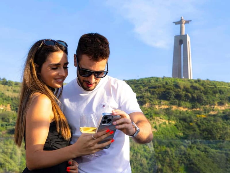 Lisbon: Tejo River Sightseeing Cruise - Finding FRS Portugal and picking your seat for the best views