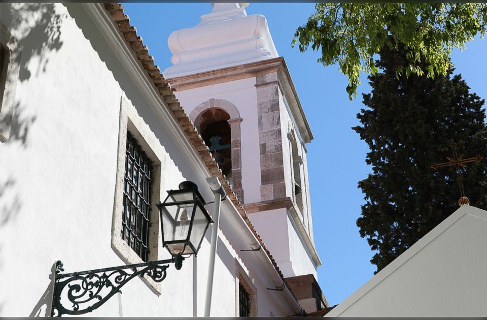 Lisbon: Tower of Saint George’s Castle Church Ticket & Drink - Finding the Right Place at the Right Time