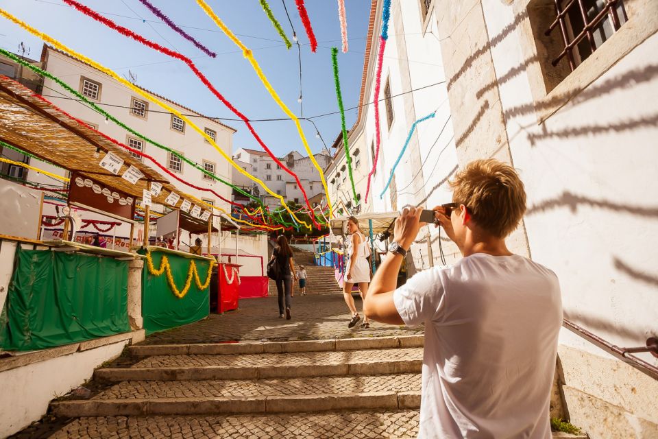 Lisbon Tram No. 28 Ride & Walking Tour - Key reasons Tram 28 + Alfama works so well