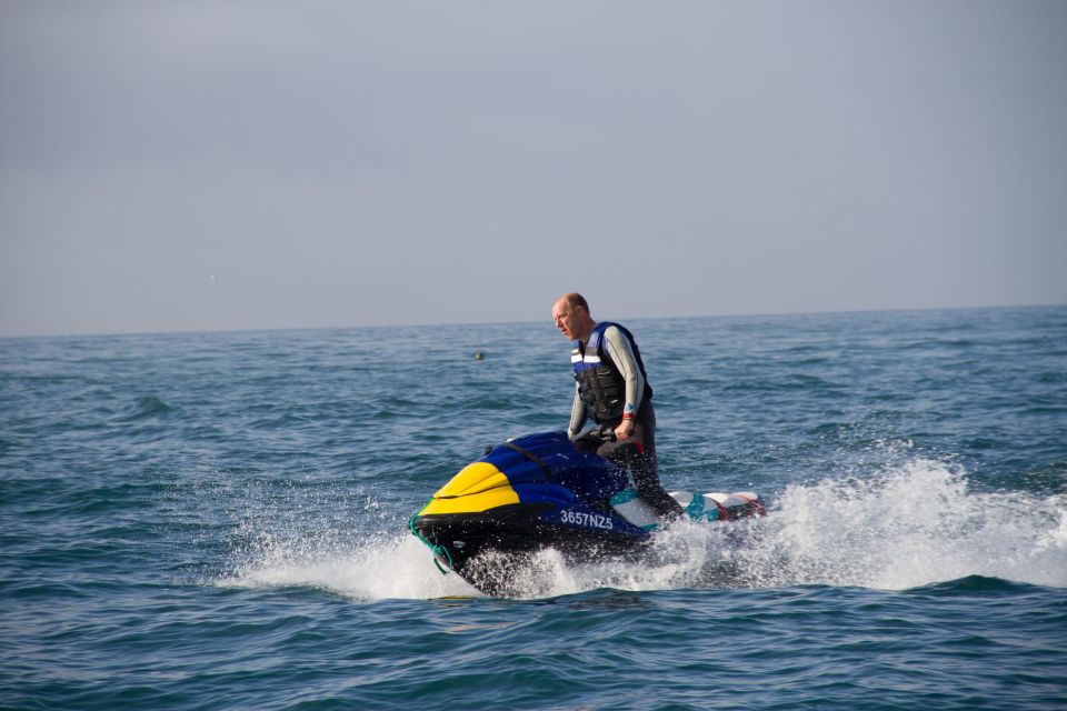 Nazaré: Jet Ski Rental - Jetskis and Nazaré: why this rental is such a good fit