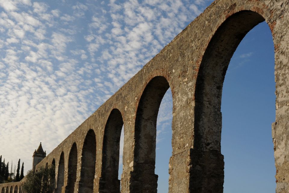 Private Évora World Heritage Tour from Lisbon - Price and value for a private group up to 3 people