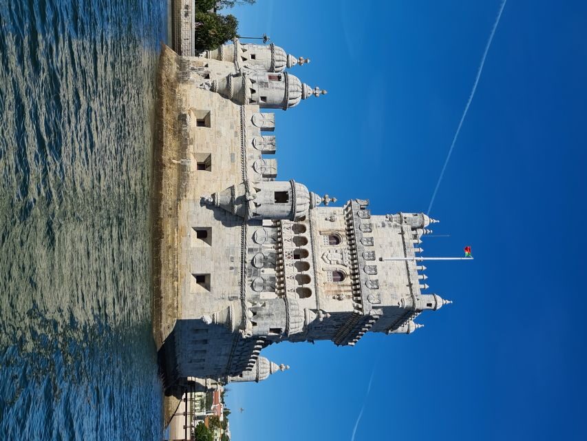 Private Lisbon Sightseeing Sailing Boat Tour with Locals - A Note on On-Board Rules (They Actually Matter)