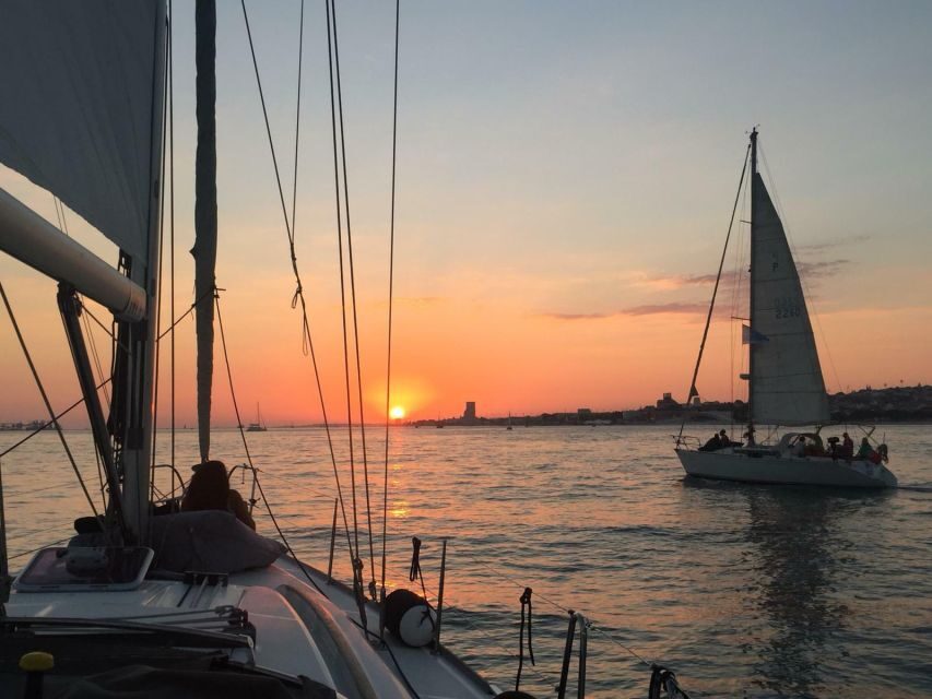 Private Romantic cruise with sparkling wine- 2-Hour- Lisbon - What You Get (and What You Don’t) for the $305 Price