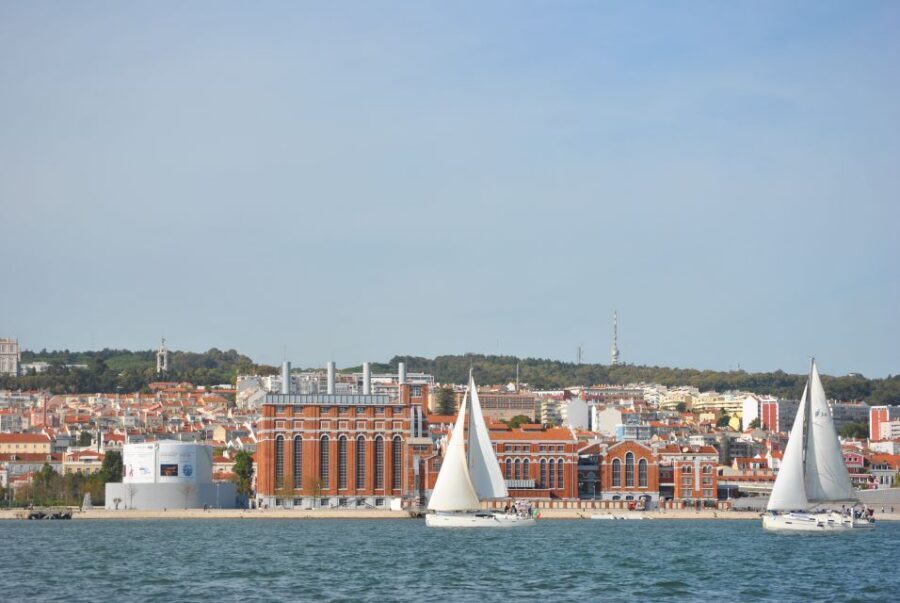 Private Sailing Boat Tour Lisbon with a drink: 2 to 8 Hours - Why this private Tagus sail feels different than sightseeing
