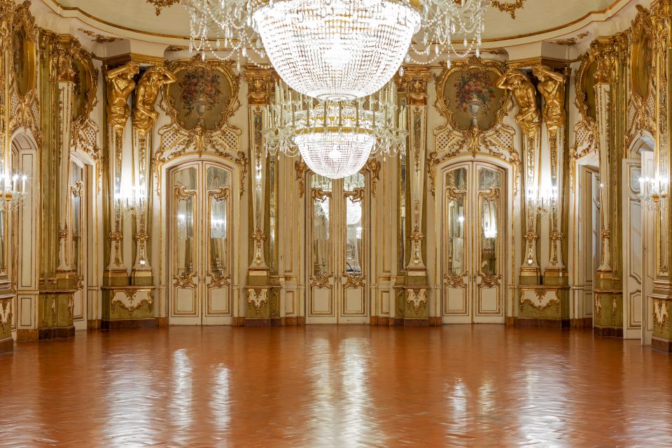 Queluz National Palace & Gardens Ticket - Lunch at Cozinha Velha: eat in a palace kitchen setting