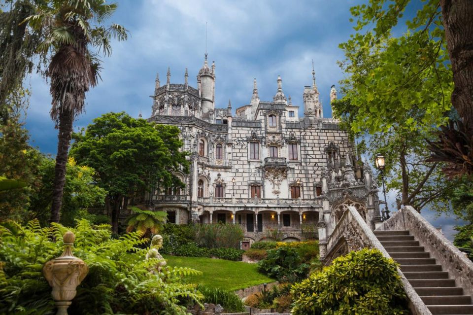 Quinta da Regaleira Skip-the-Ticket-Line Entry & Audioguide - Underground Passages and Grotto-Walks: Where the Estate Sneaks Up on You