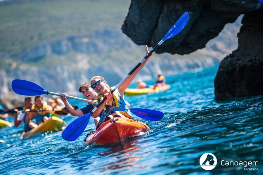 Sesimbra: Arrábida Natural Park Guided Kayaking Tour - Transfer option and waiting time in Sesimbra