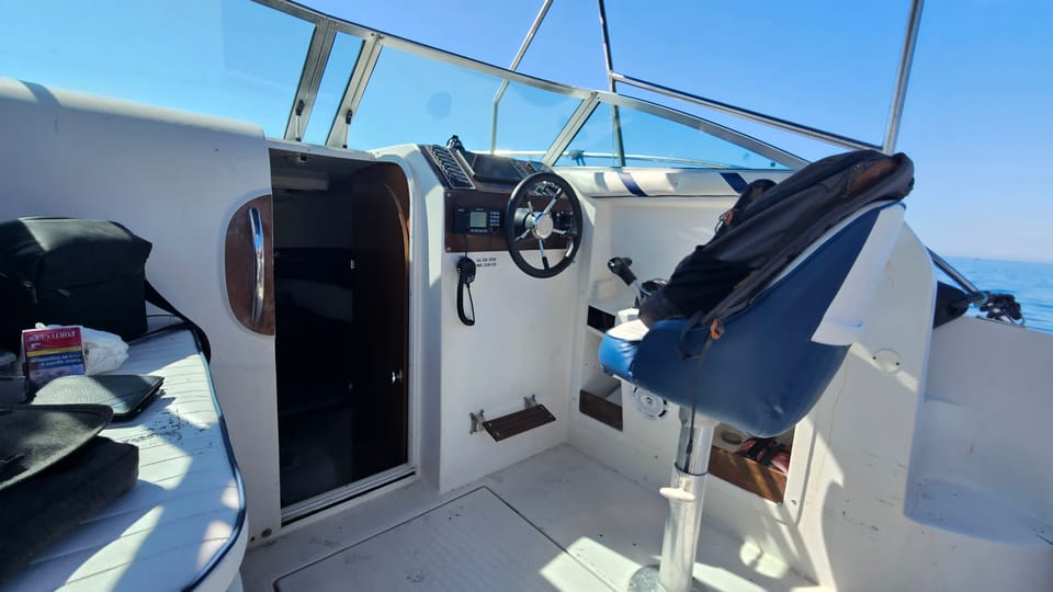 Sesimbra: Rote of Wonders/ Private Boat Tour along the cost - Queijo de Azeitão and Moscatel: Included Tastes, Not Just a Freebie