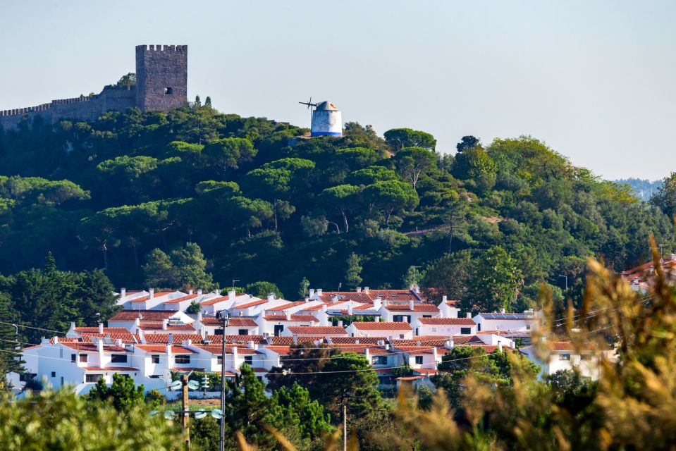 Sintra: Castle of the Moors E-Ticket and Audio Guide - Walking the walls: Castle Keep and Royal Tower highlights