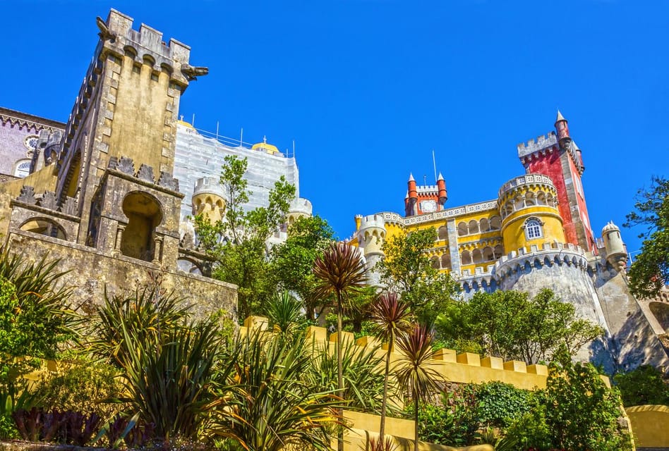 Sintra: Full-Day Deluxe Tour with Pena Palace ticket - Quick Hits (Before You Commit)