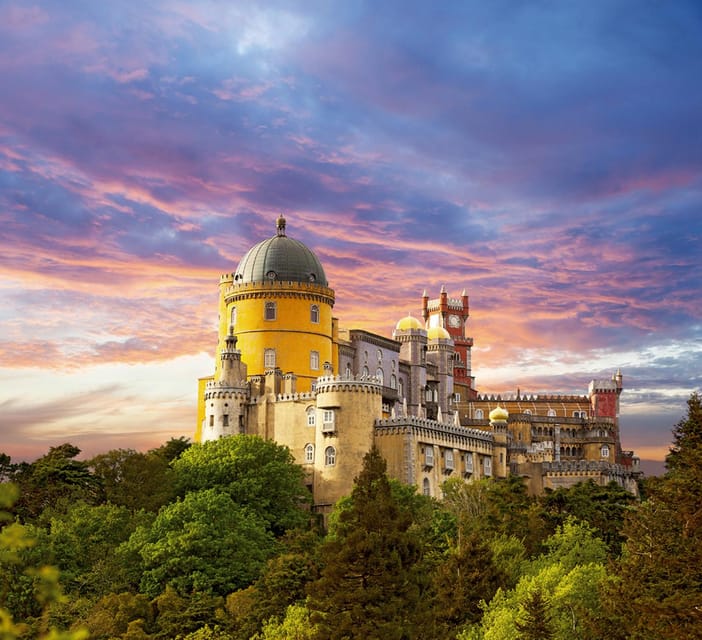 Sintra: Full-Day Deluxe Tour with Pena Palace ticket - Meeting Point and What the Bus Time Feels Like in Real Life