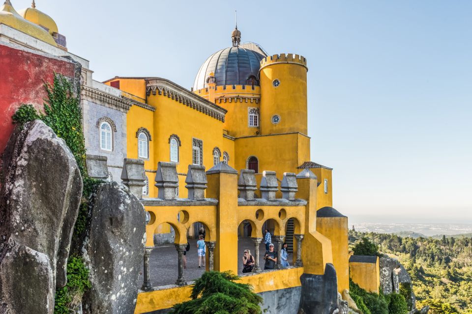 Sintra: Pena Palace and Park Entrance Ticket - Old Palace vs New Palace: what to look for in the rooms and layout