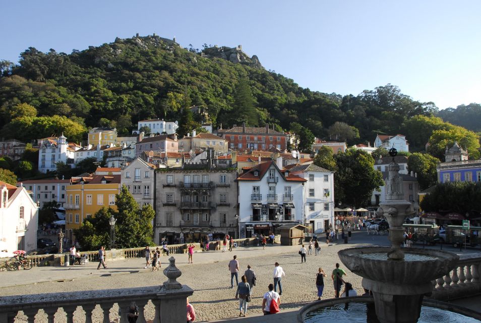 Sintra with a guide: Pena, Regaleira, Roca and Cascais - Who this tour suits best (and who should choose something else)
